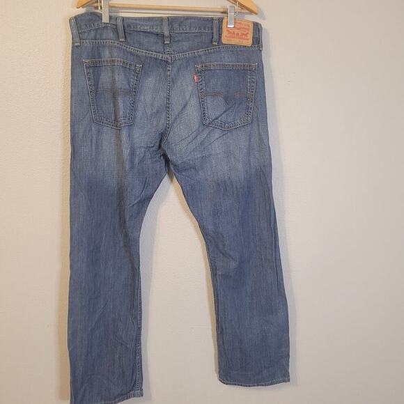 Levis Mens 514 Straight Fit Jeans Size 38X30 Blue Denim Medium Wash Whiskered - Picture 2 of 10